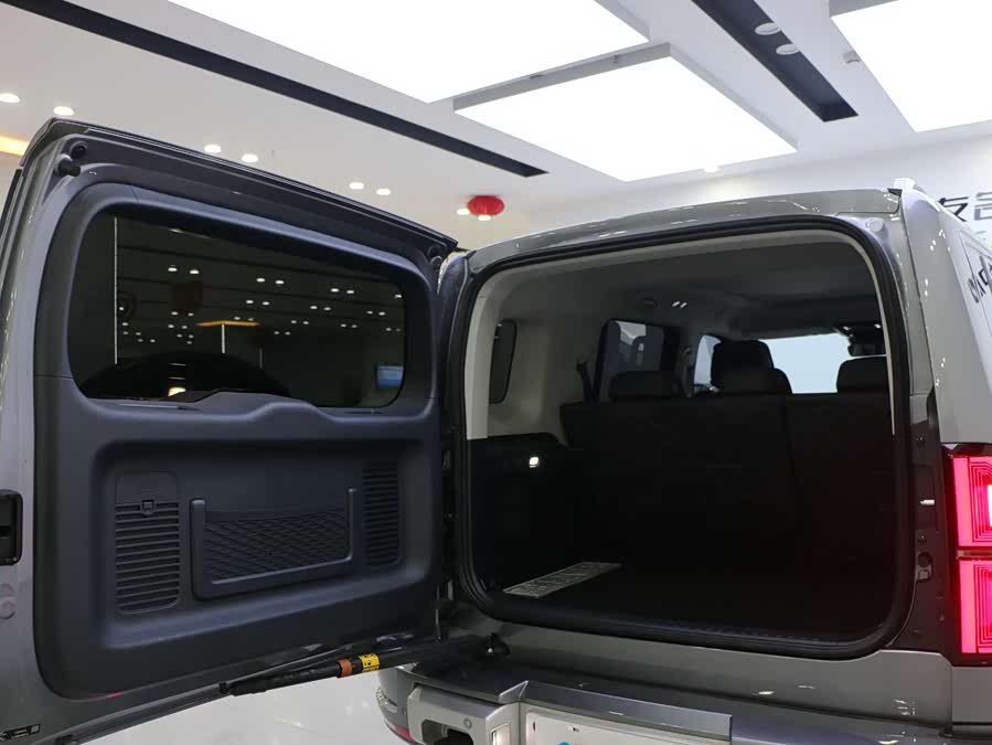 FangChengBao Leopard 5 2025 car image #21