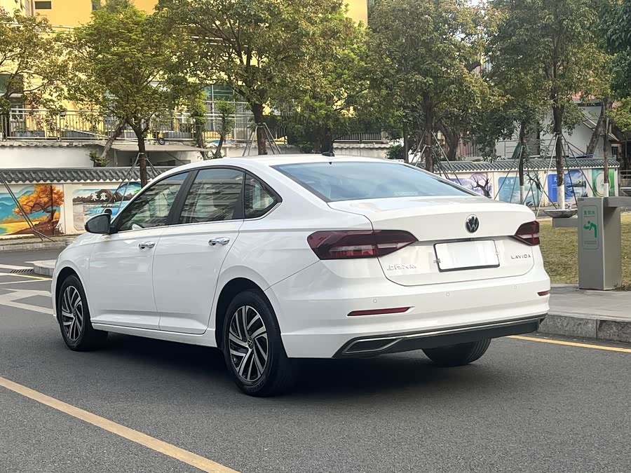 Volkswagen Lavida 2022 car image #21
