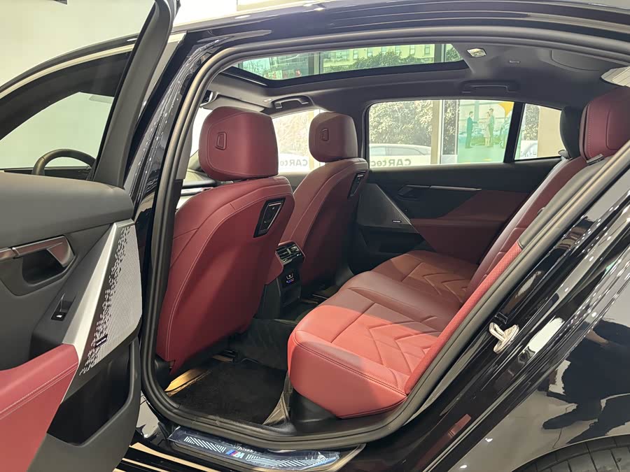 BMW 5 Series 2025 car image #21