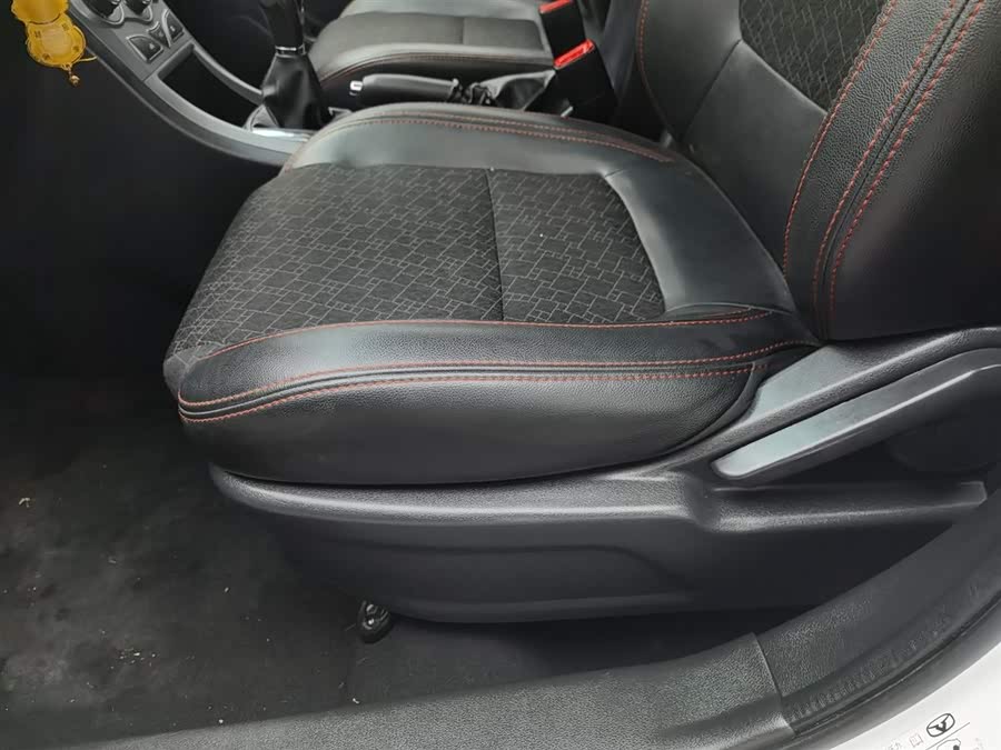 Kaiyi C3 2015 car image #21