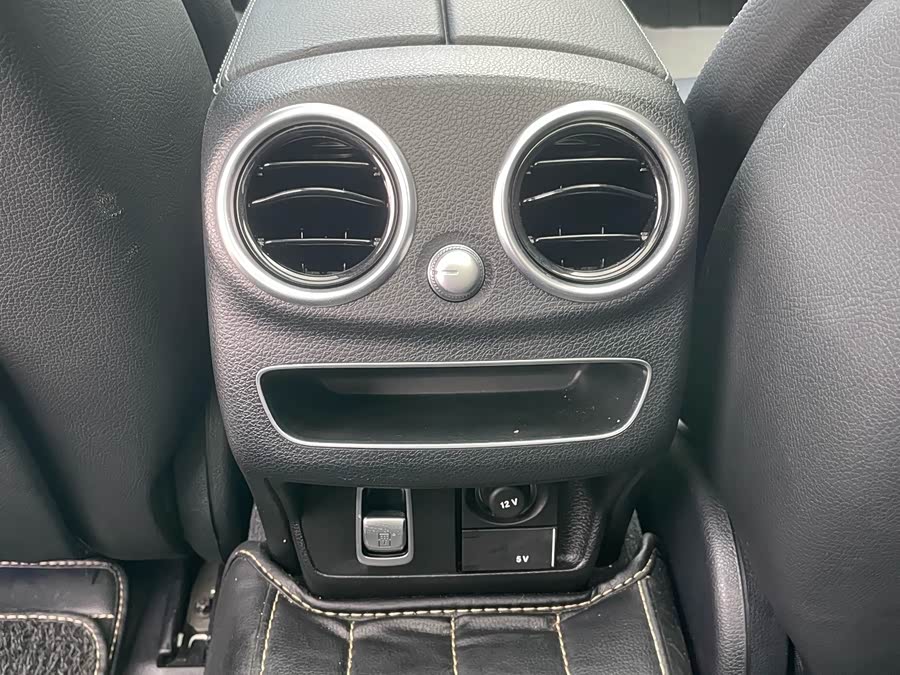 Mercedes-Benz C Class 2021 car image #21