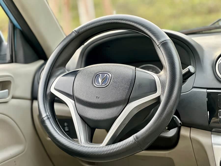 Changan Alsvin V3 2014 car image #21