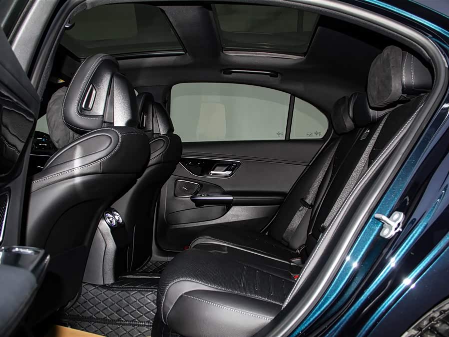 Mercedes-Benz C Class 2025 car image #21