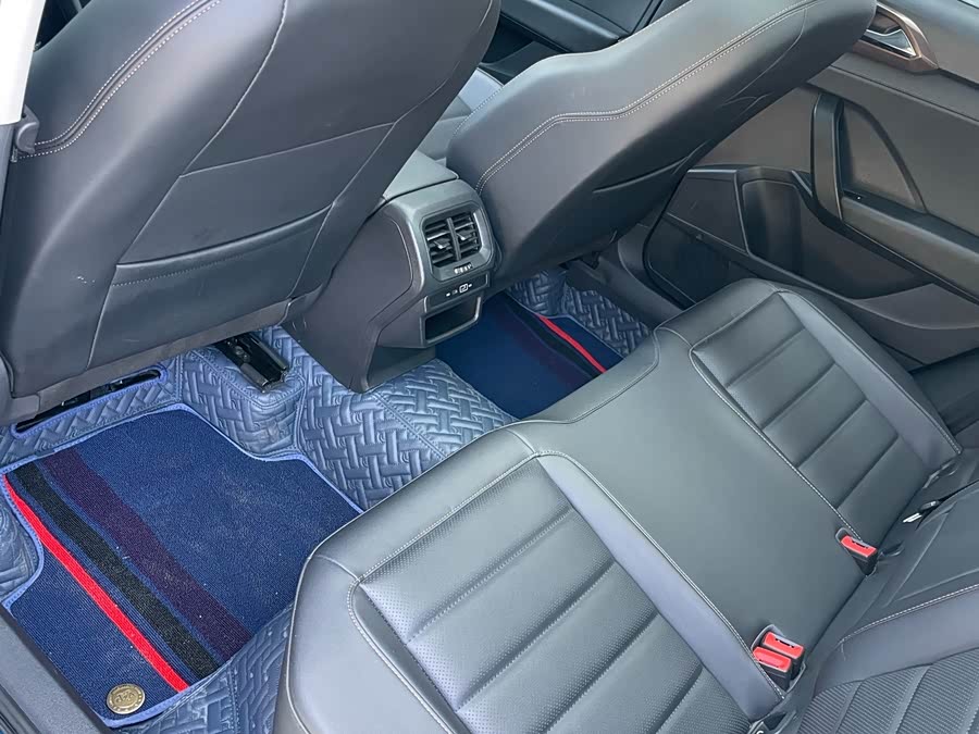 Volkswagen Tharu 2022 car image #21