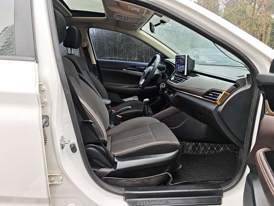 Changan Eado DT 2018 #21 Changan Eado DT 2018 car image #21