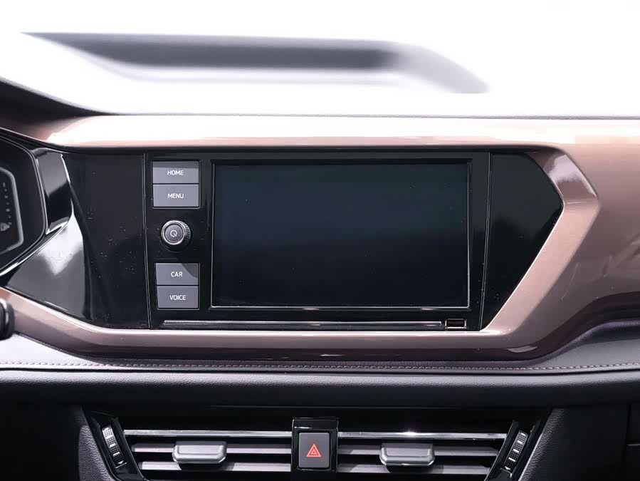 Volkswagen Tharu 2020 car image #21