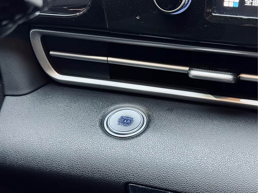 Hyundai Elantra 2021 #21 Hyundai Elantra 2021 car image #21