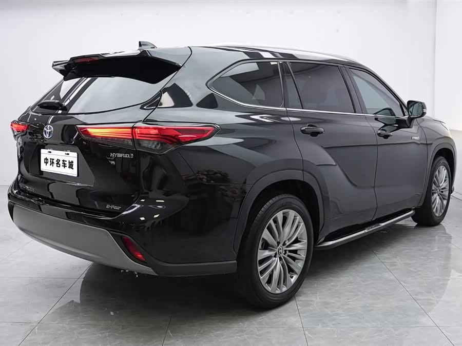 Toyota Highlander 2022 car image #21