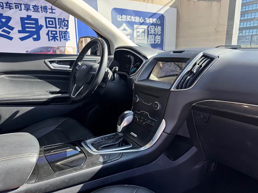 Ford Edge 2017 изображение автомобиля #21