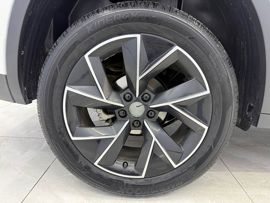 Skoda Kamiq 2022 imagem de carro #21