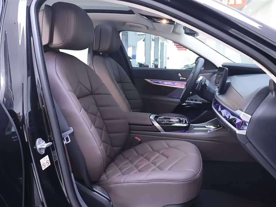 BMW 7 Series 2023 #21 BMW 7 Series 2023 car image #21