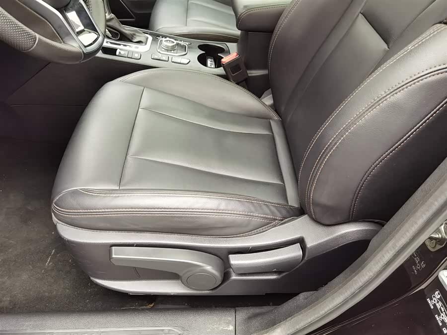 哈弗 哈弗H6 Coupe 2019 汽车图片 #21