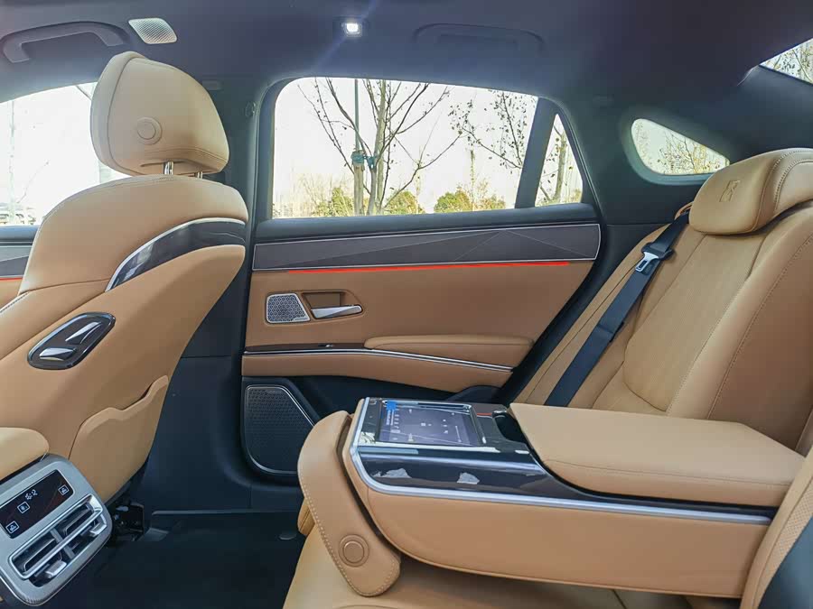 BYD HanL 2025 #21 BYD HanL 2025 car image #21