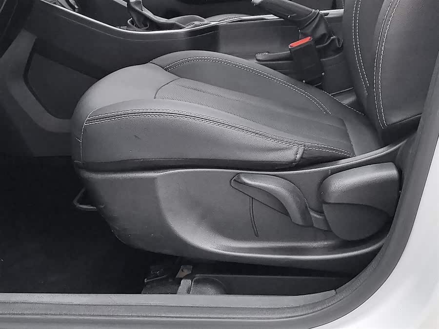 GEELY 2020 immagine di auto #21