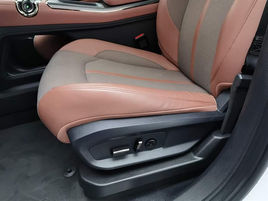 蔚来 蔚来EC6 2021 汽车图片 #21