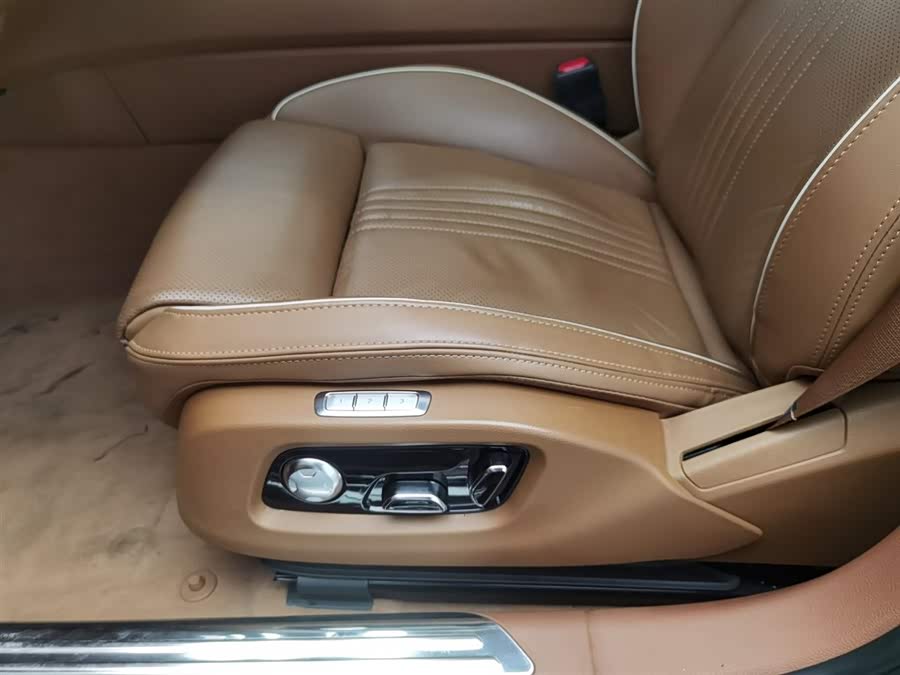 HongQi H9 2020 car image #21