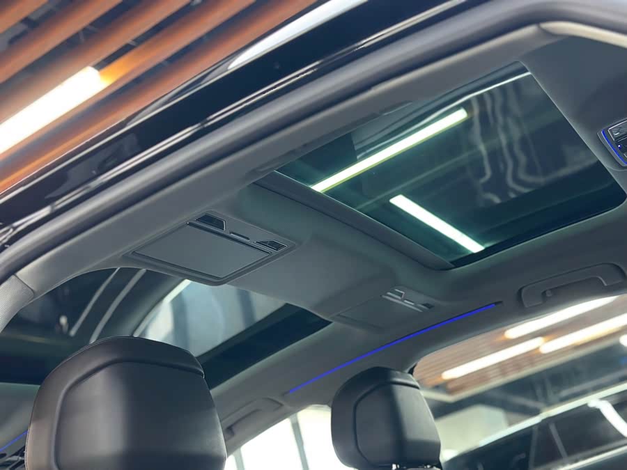 Audi A8 2019 imagem de carro #21