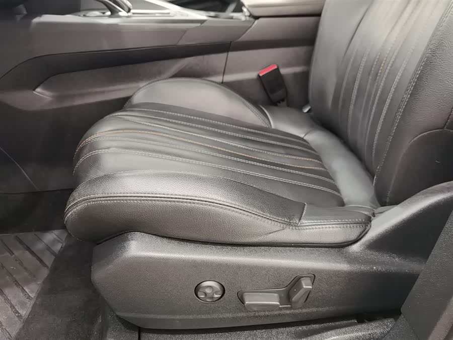 标致 标致5008 2018 汽车图片 #21