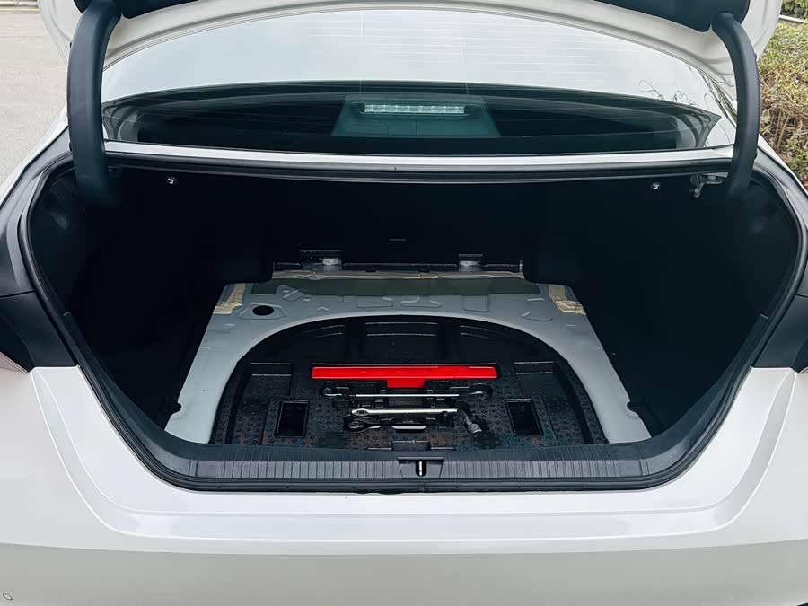 Toyota Avalon 2022 #21 Toyota Avalon 2022 car image #21