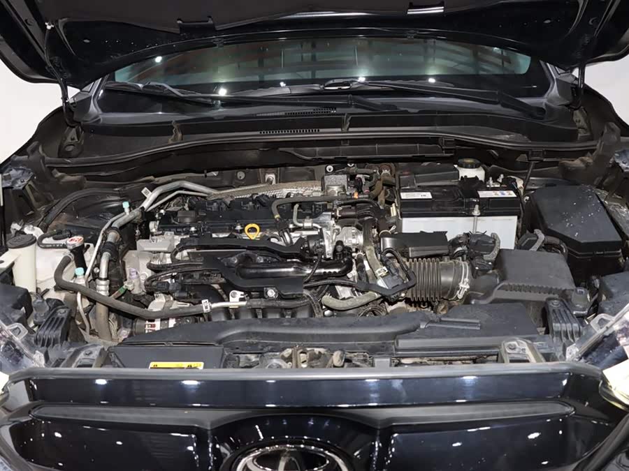 Toyota Frontlander 2023 car image #21