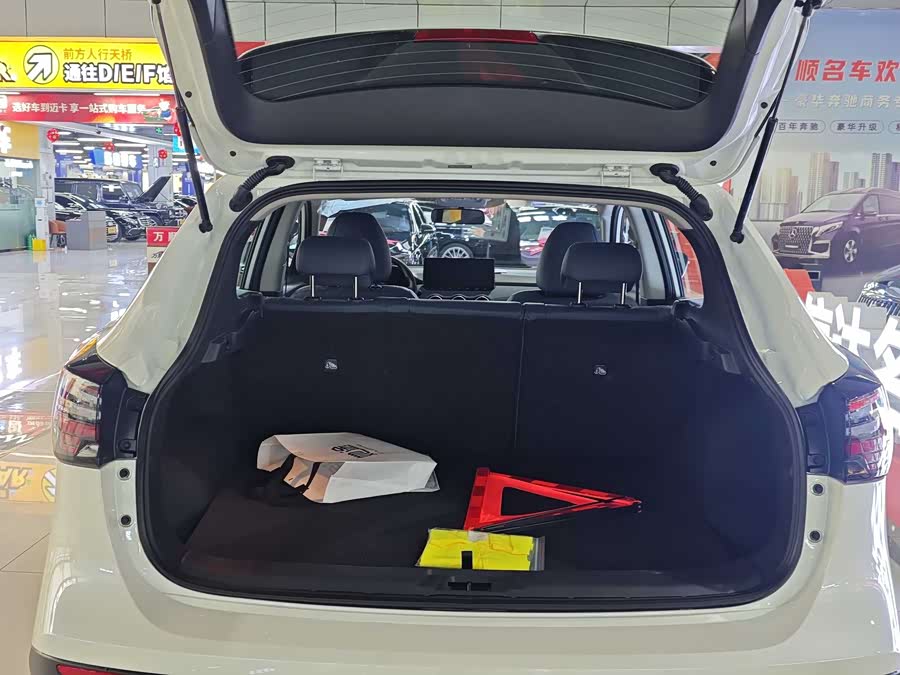 Nissan Qashqai 2025 car image #21