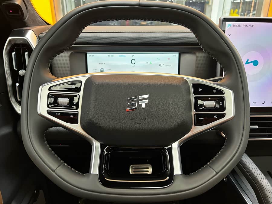 Jetour Traveller 2023 car image #21