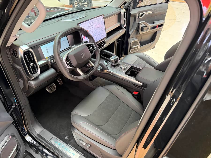 Jetour Traveller 2024 car image #21