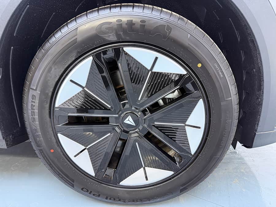 Deepal S07 car image #21