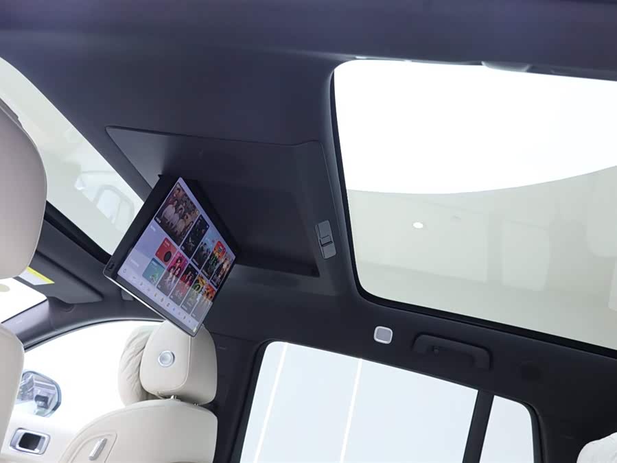 Li L7 2025 صورة سيارة #21