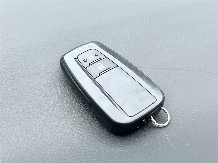 Toyota C-HR 2023 immagine di auto #21