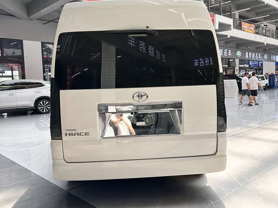 Toyota 2022 car image #21