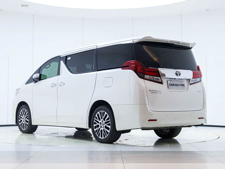 Toyota Alphard 2018 car image #21