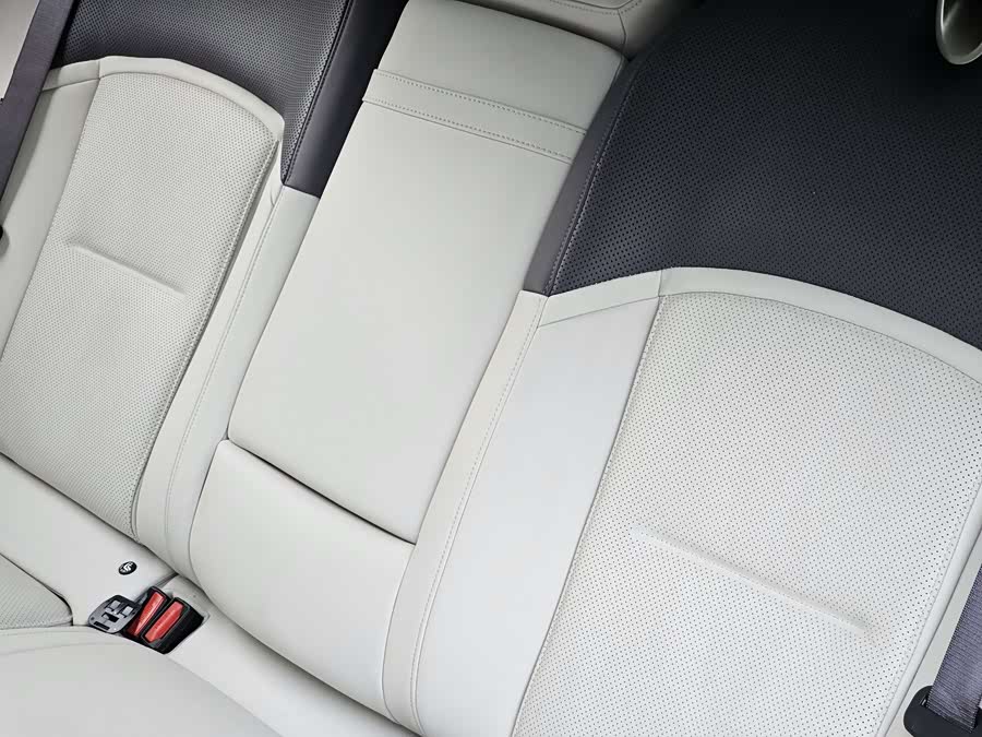 Avatr 12 2023 imagem de carro #21