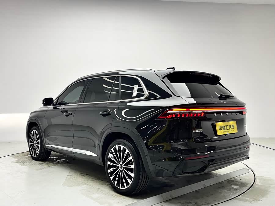 GEELY 2025 car image #21