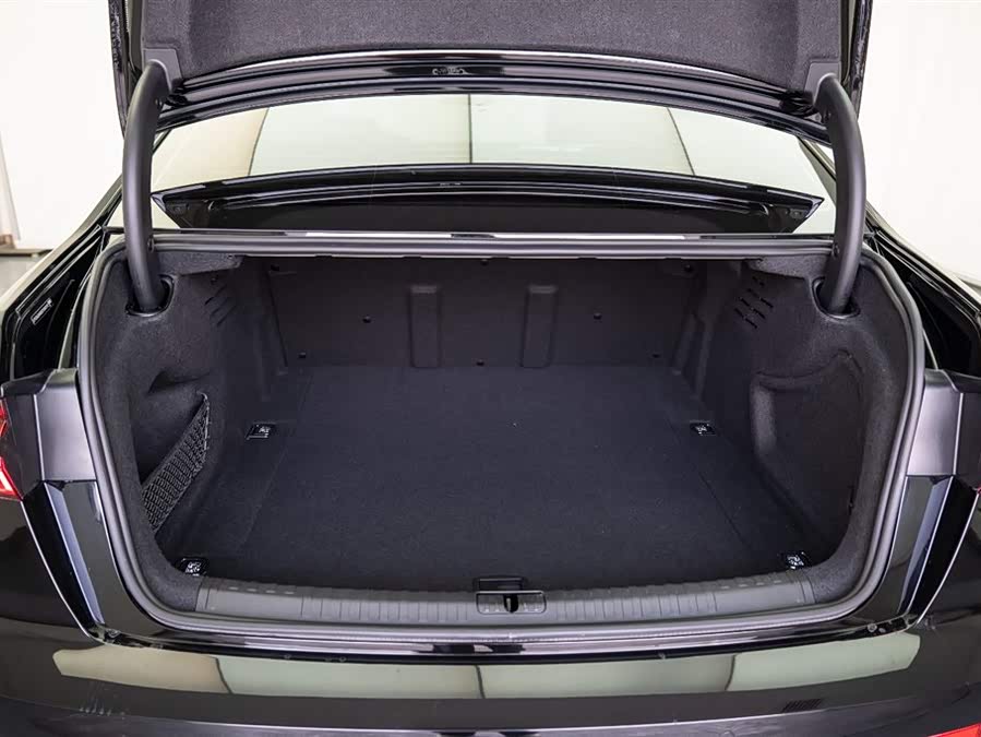 Audi A6L 2025 car image #21