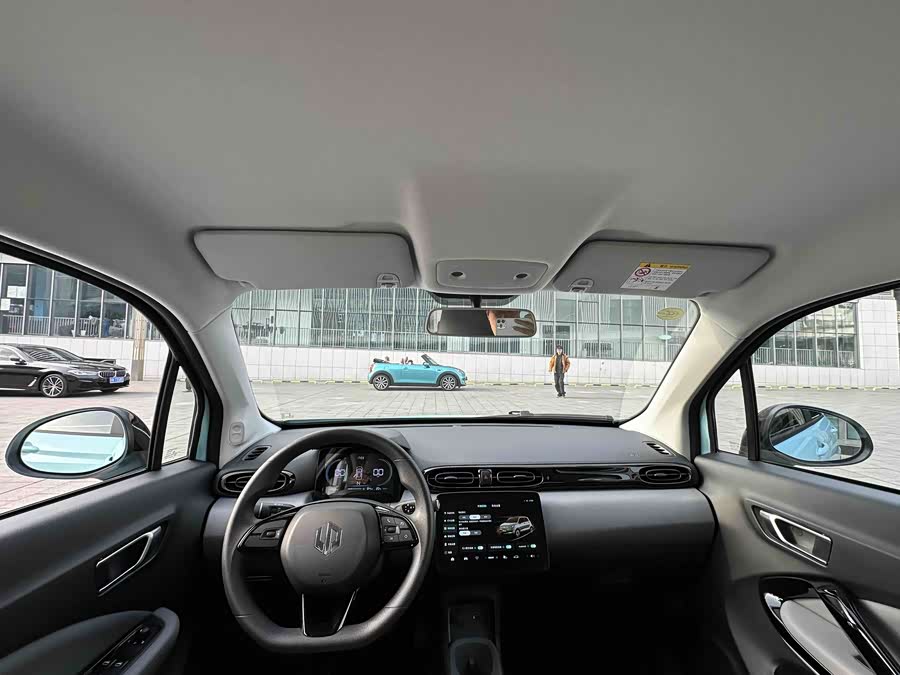 零跑汽车 零跑T03 2025 汽车图片 #21