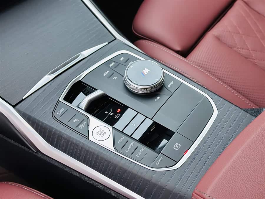 BMW 3 Series 2025 car image #21