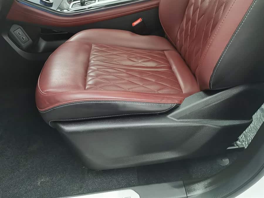 Jetour X70 PLUS 2023 car image #21