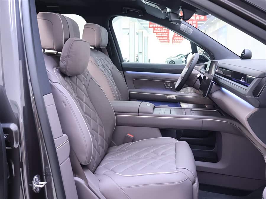 蔚来 蔚来ES8 2026 汽车图片 #21