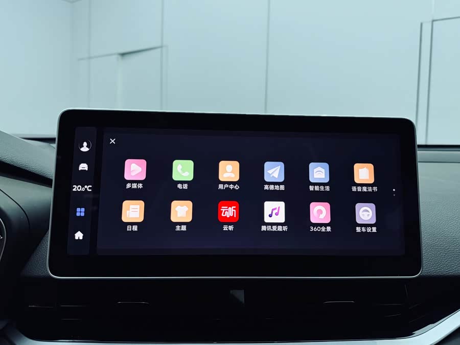 GEELY Preface 2023 car image #21