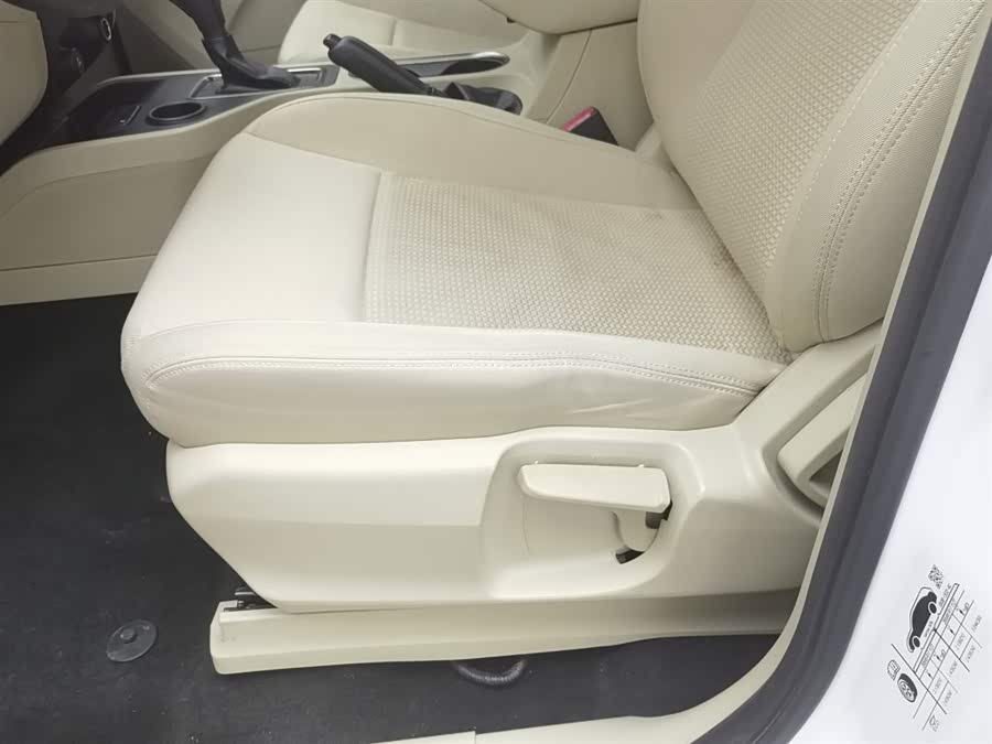 Ford Everest 2018 car image #21