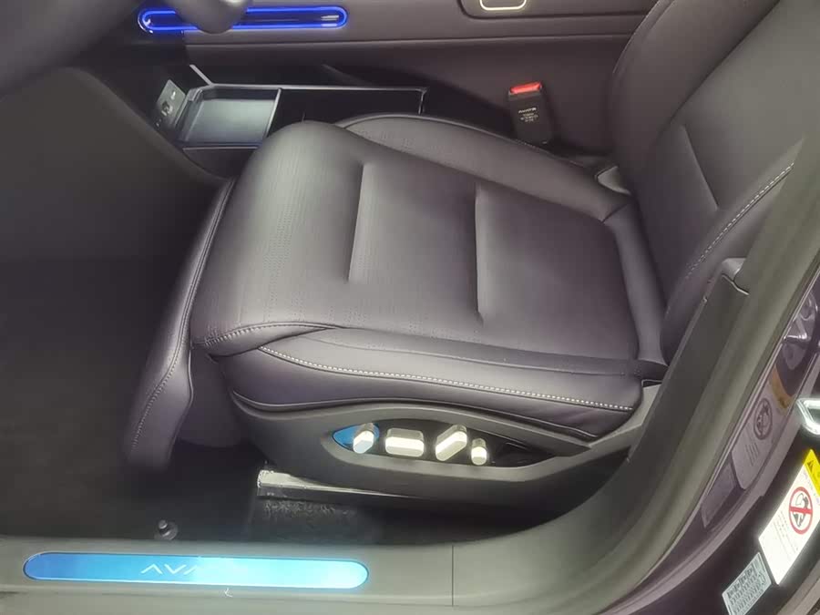 Avatr 07 2025 image de voiture #21