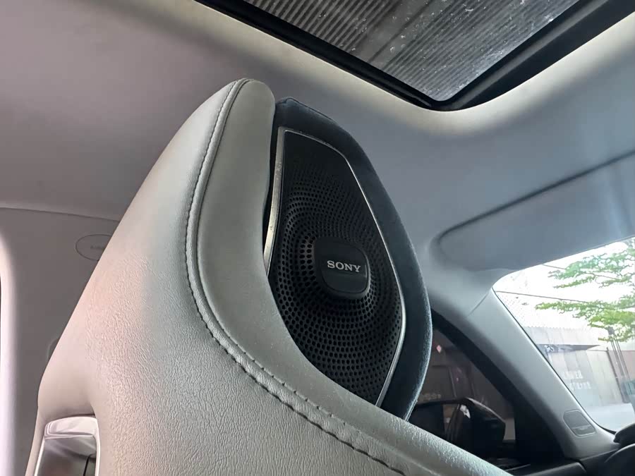 Changan UNI-K iDD 2022 immagine di auto #21