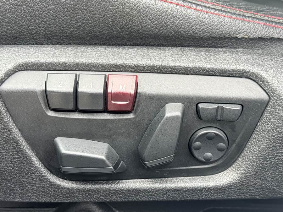 BMW 3 Series (Imported) 2012 immagine di auto #21