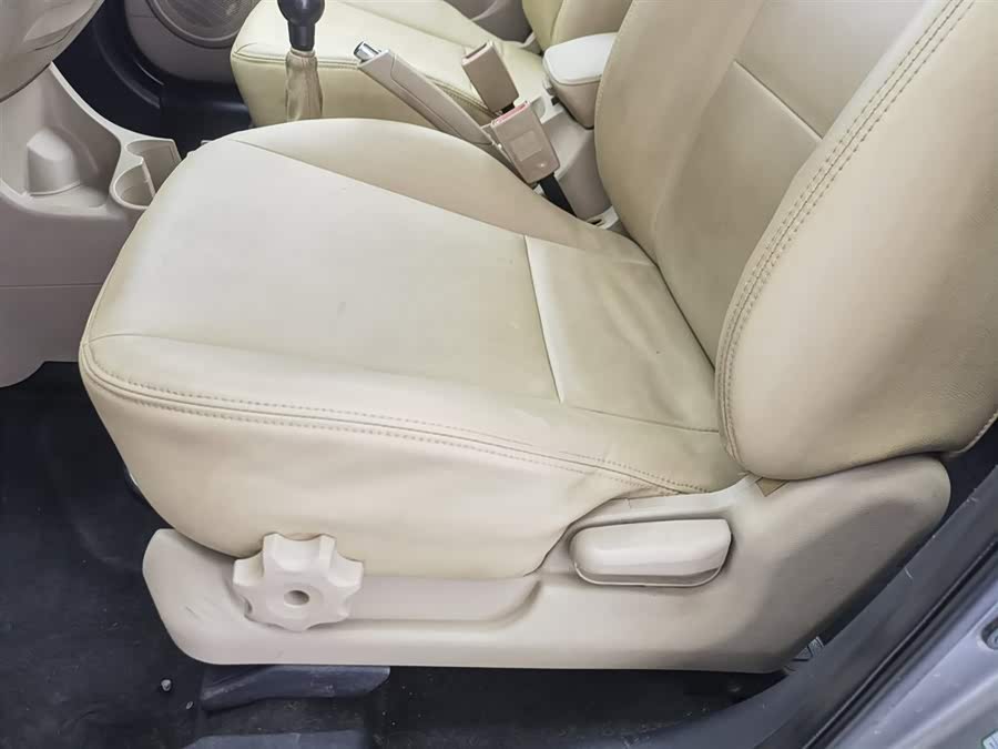 Kia Sportage 2015 immagine di auto #21