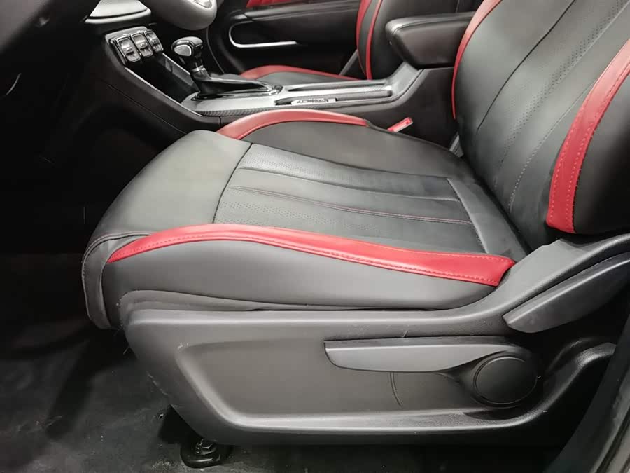 GAC Trumpchi GS3 2020 car image #21