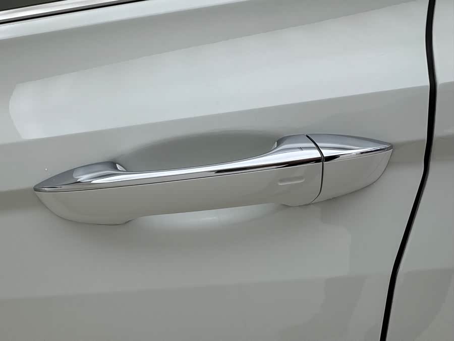 Volkswagen Bora 2022 car image #21