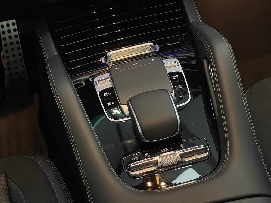 Mercedes-Benz GLE AMG 2020 immagine di auto #21