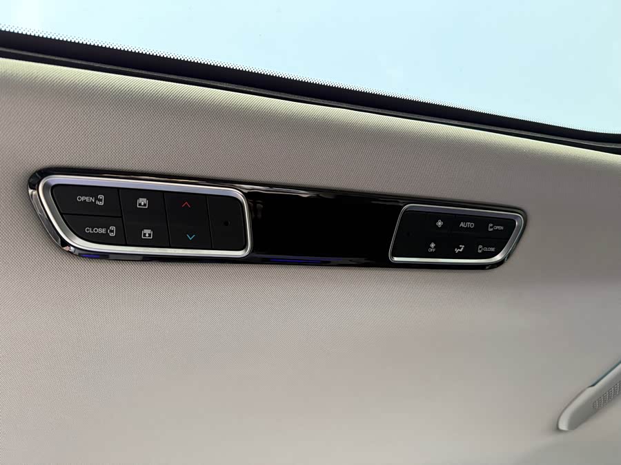 广汽传祺 传祺M8 2025 汽车图片 #21