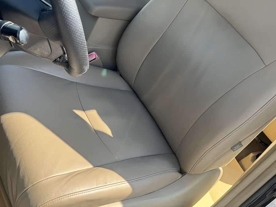 丰田 汉兰达 2010 汽车图片 #21